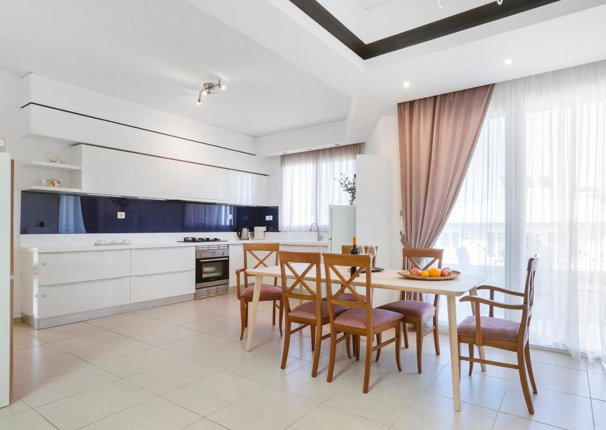 Cityscape Loft Near Downtown Appartement